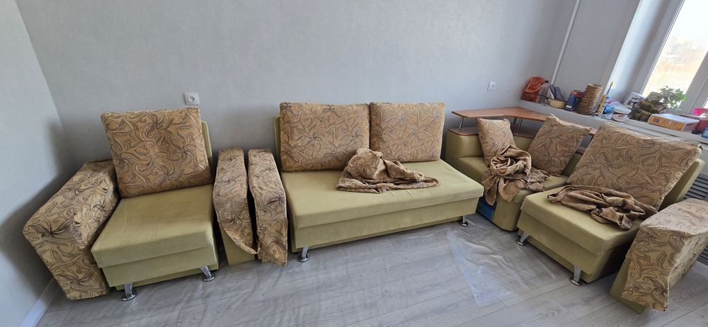 Продам угловой диван