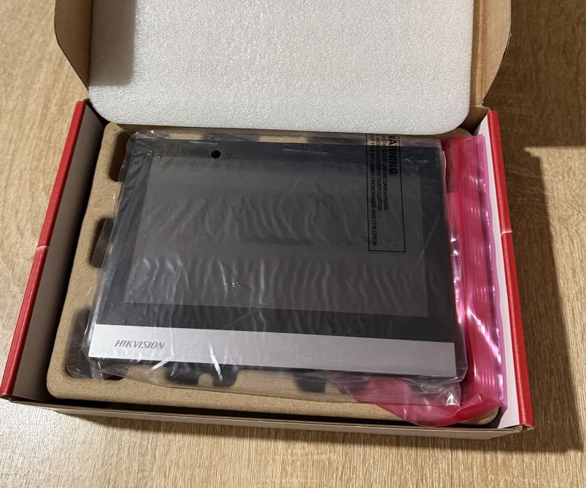 Внутренняя IP станция для видеодомофонии