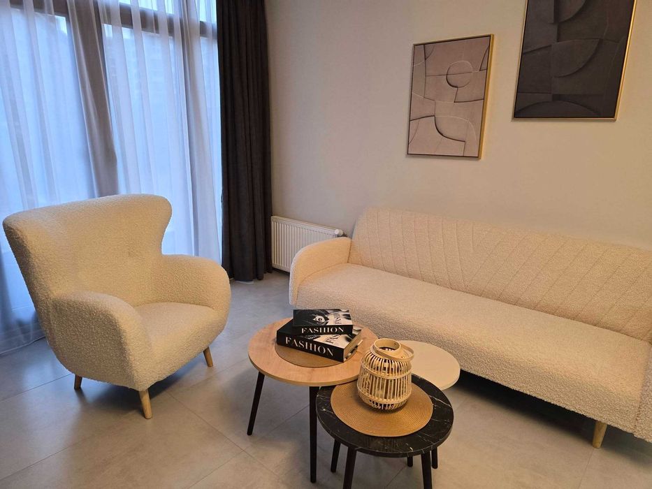 Двустаен апартамент,кв.Дружба 2