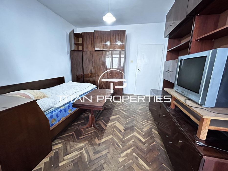 Етаж от къща, под наем, кв. Трошево