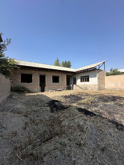 Ховли уй сотилади!