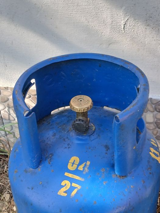 Butelie gaz cu guler petrom ( Gas-Peco )