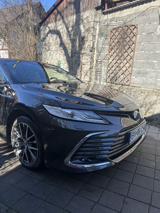 Toyota Camry  Executive Hybrid 2021 84000km Garantie 2031