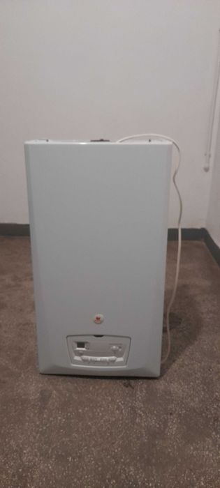 Centrala  Saunier Duval Thema Clasic 25 kw,Placa Defectată