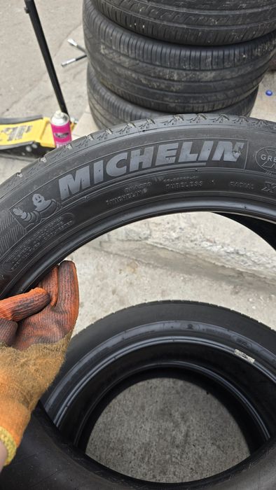 255/45/R20 Michelin latitude sport