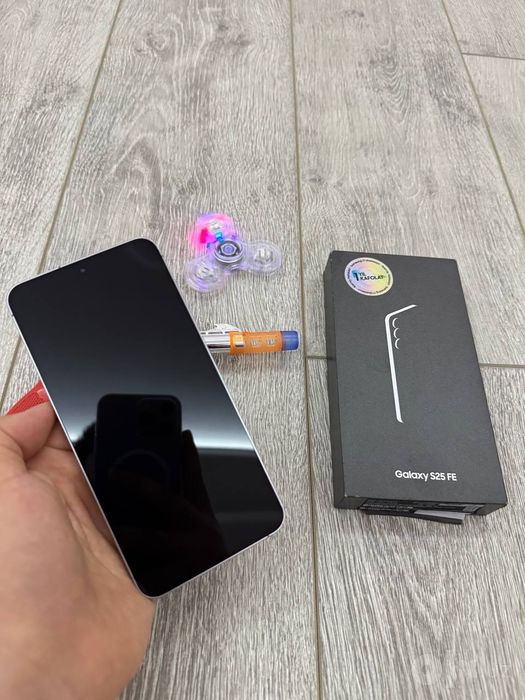 Samsung S25 Fe 128 Skidkada
