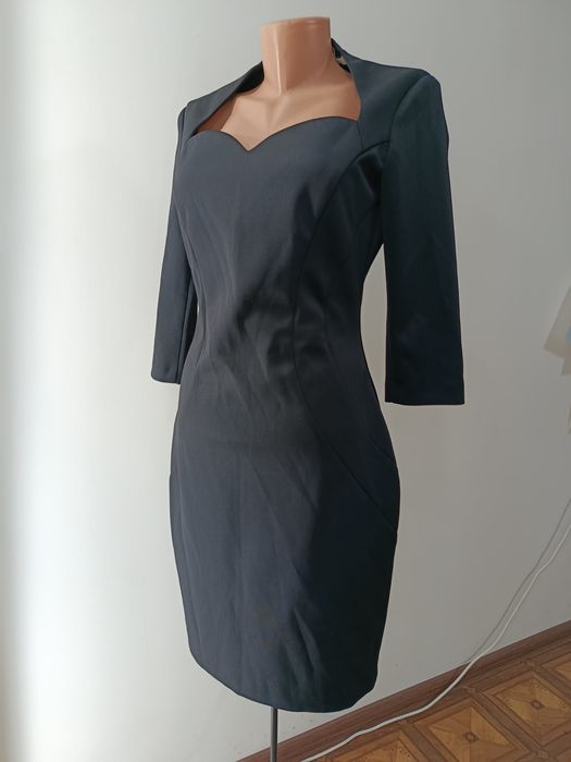 Элегантное платье