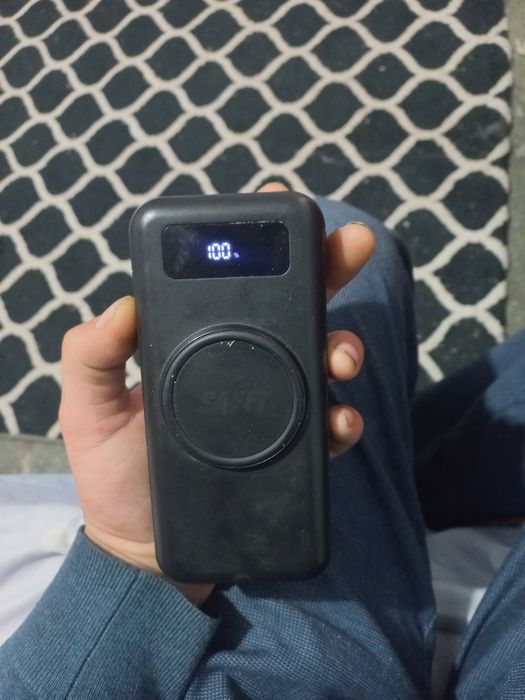 Продам повербанк