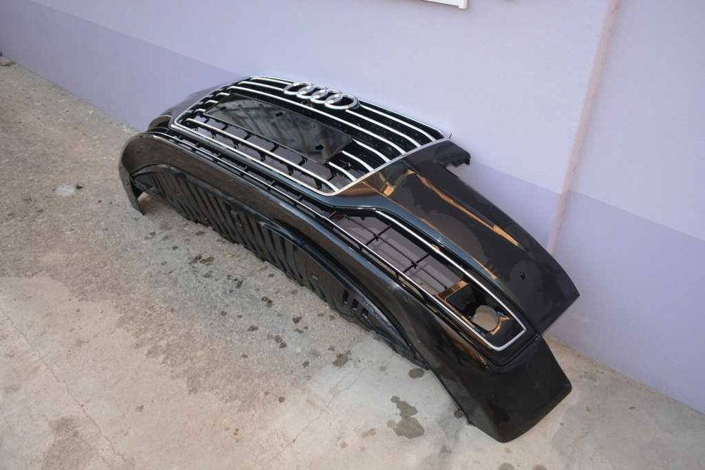 Bara fata   Audi a8  4h facelift 2014  grile scut