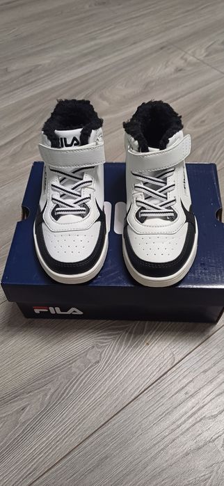 Ghetuțe mărimea 27