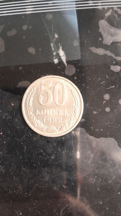 Продаю сувенир дёшево
