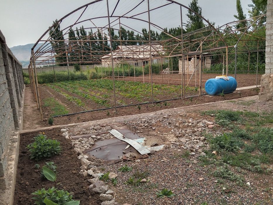 Bo'stonliq tumani Uchastka 10 sotx dumaloq qishloği gazalkentga qoʻwni