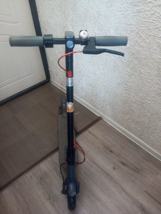 Продам электросамокат в отличном состоянии