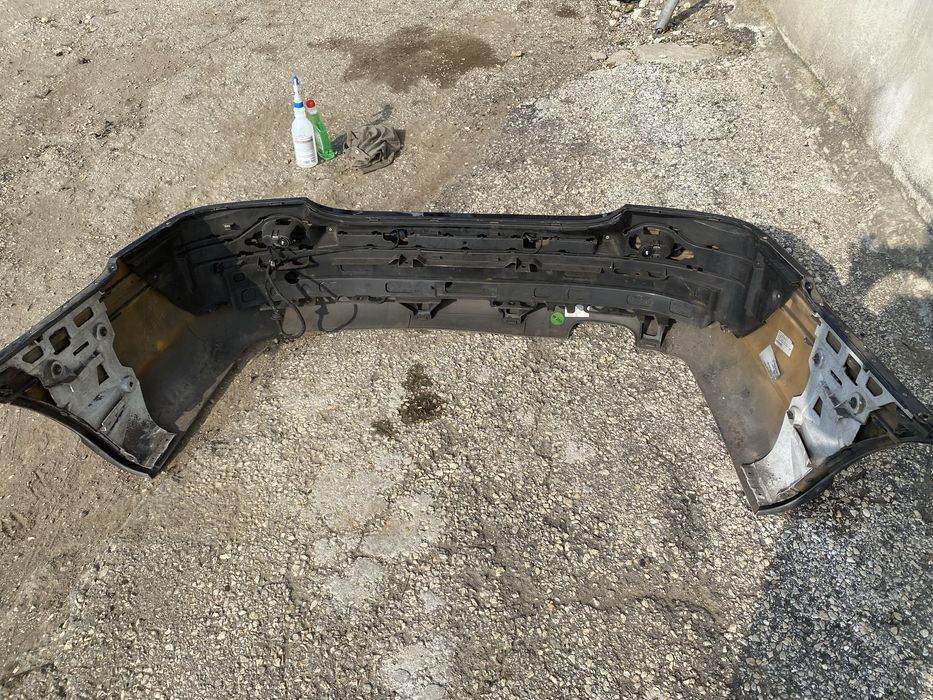 Задна броня Мерцедес Ц класа АМГ седан zadna bronia Mercedes C klasa