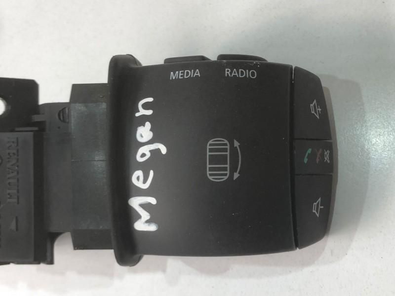 Comenzi volan Renault Megane 3 facelift (2012-2016) 255522540r