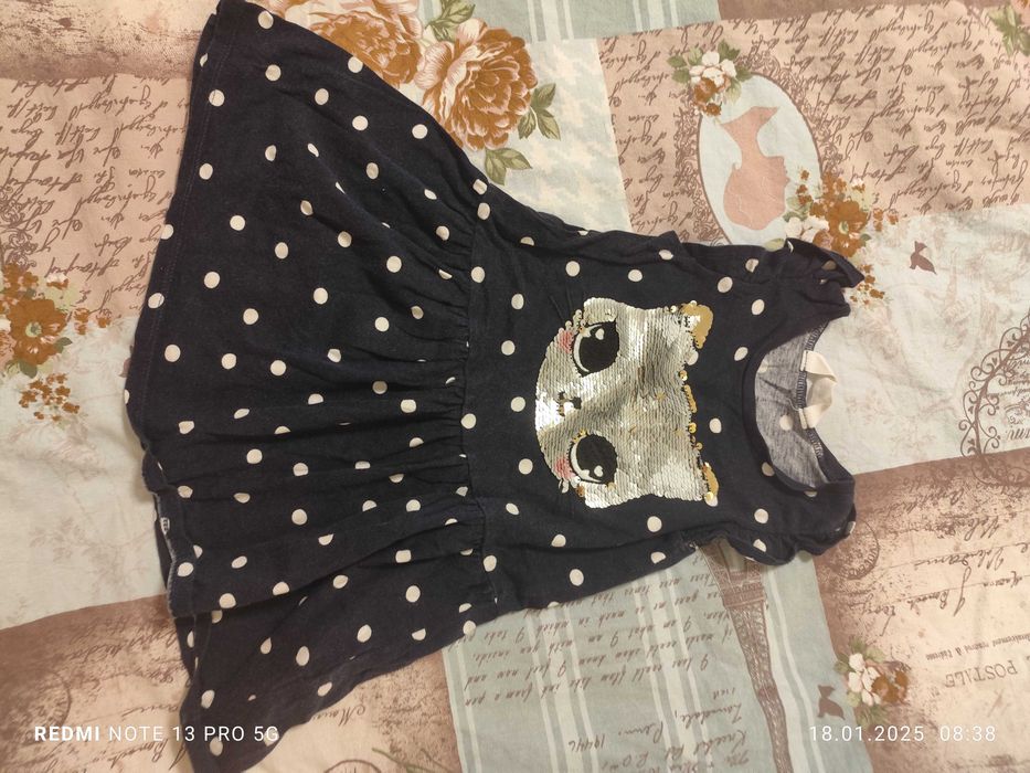 Няколко рокли размер 104