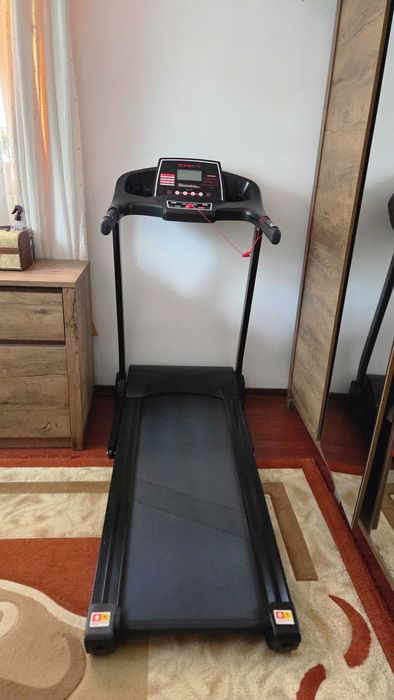 Banda de alergare BodyFit F5000