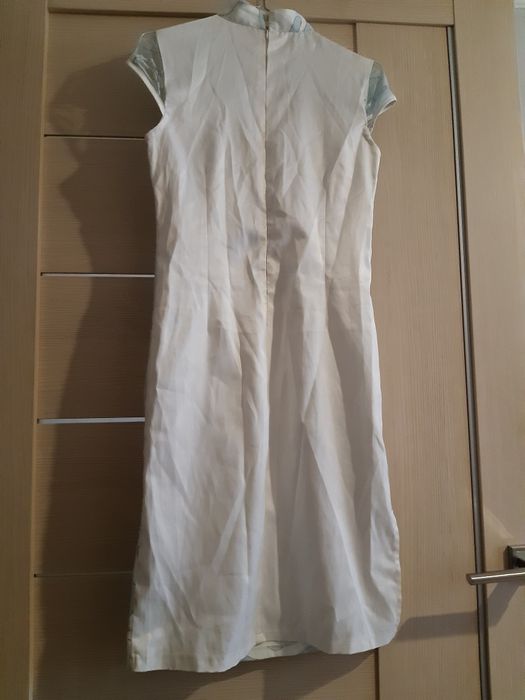 Платья белые красивые