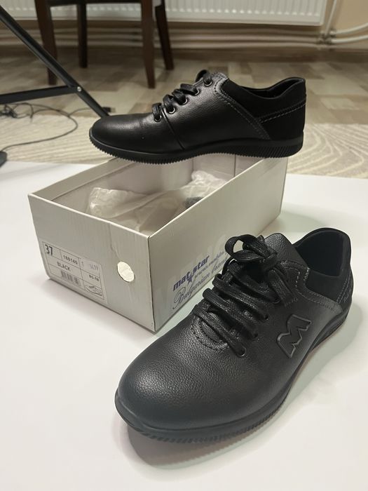 Обувки MatStar черни