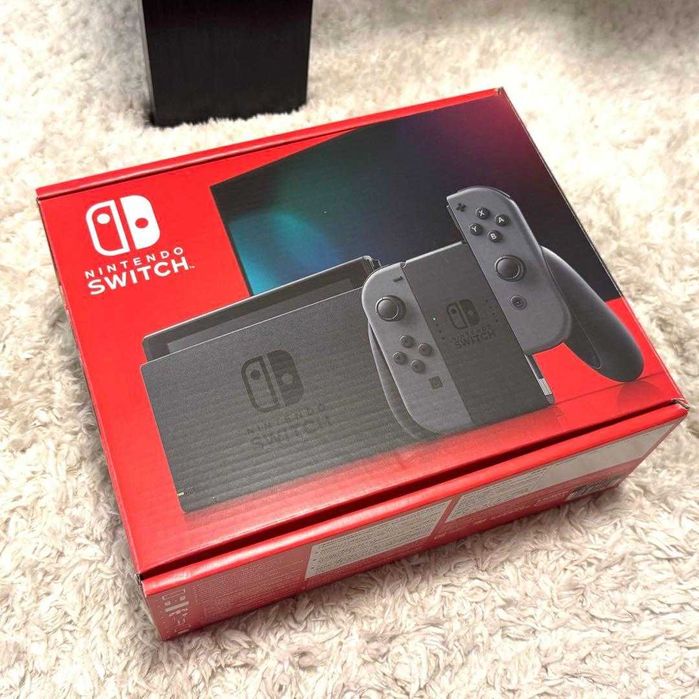 Nintendo Switch (V2) — Новая, в упаковке !
