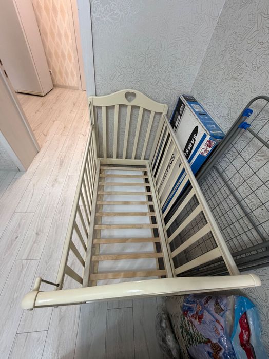 Продам детскую кровать