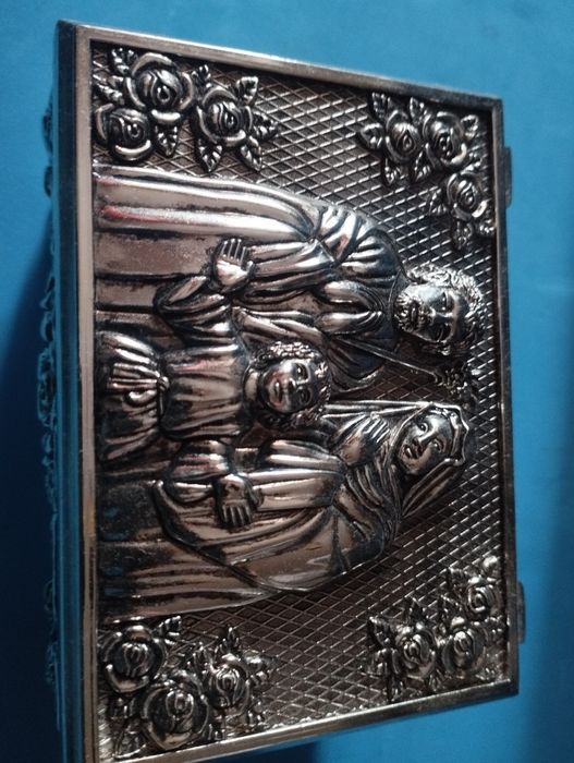 Cutie bijuterii argintata