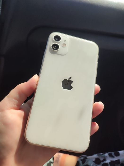 Iphone 11 64gb AKB74 коробка есть