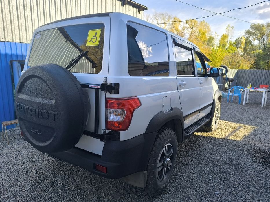 УАЗ патриот продам