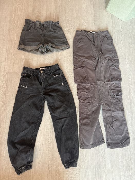 къси гащи, cargo панталони-Bershka, дънки-Zara