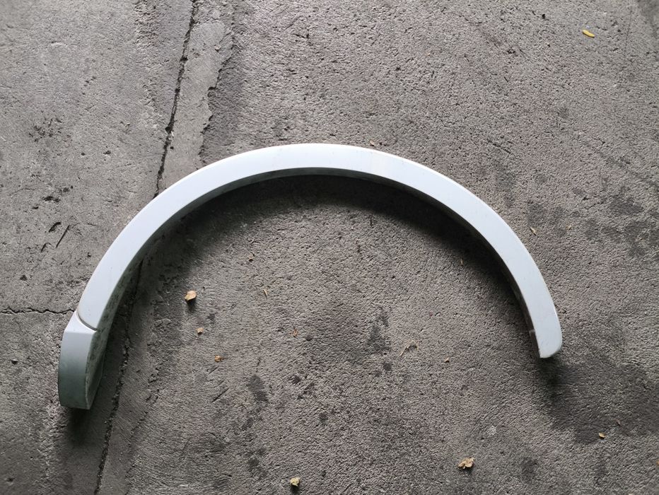 Лайстна за калник за Audi Q3