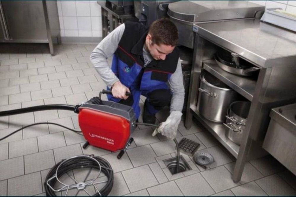 Сантехник чистка канализатцци