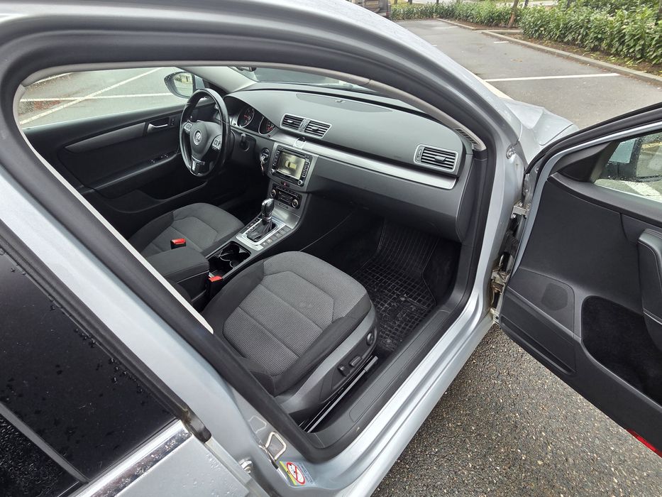 Volkswagen Passat B7 2012