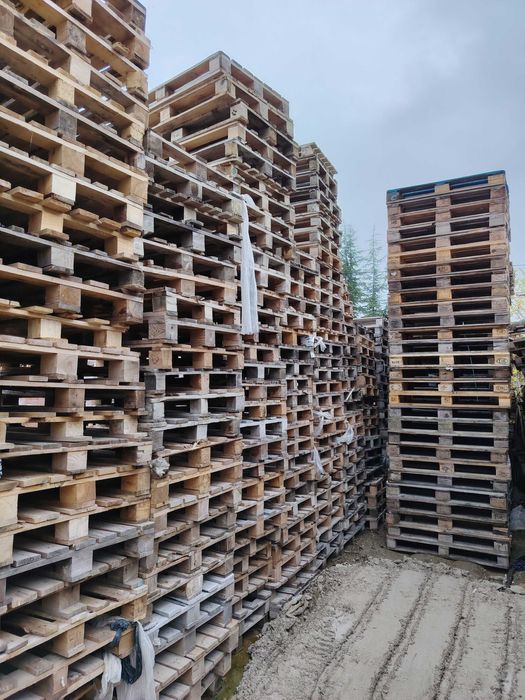 Дървени палети и скари