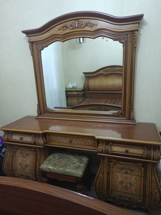 Мебель спальный гарнитур