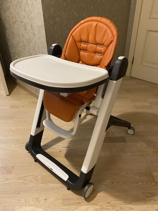 Стульчик для кормления Peg Perego Siesta