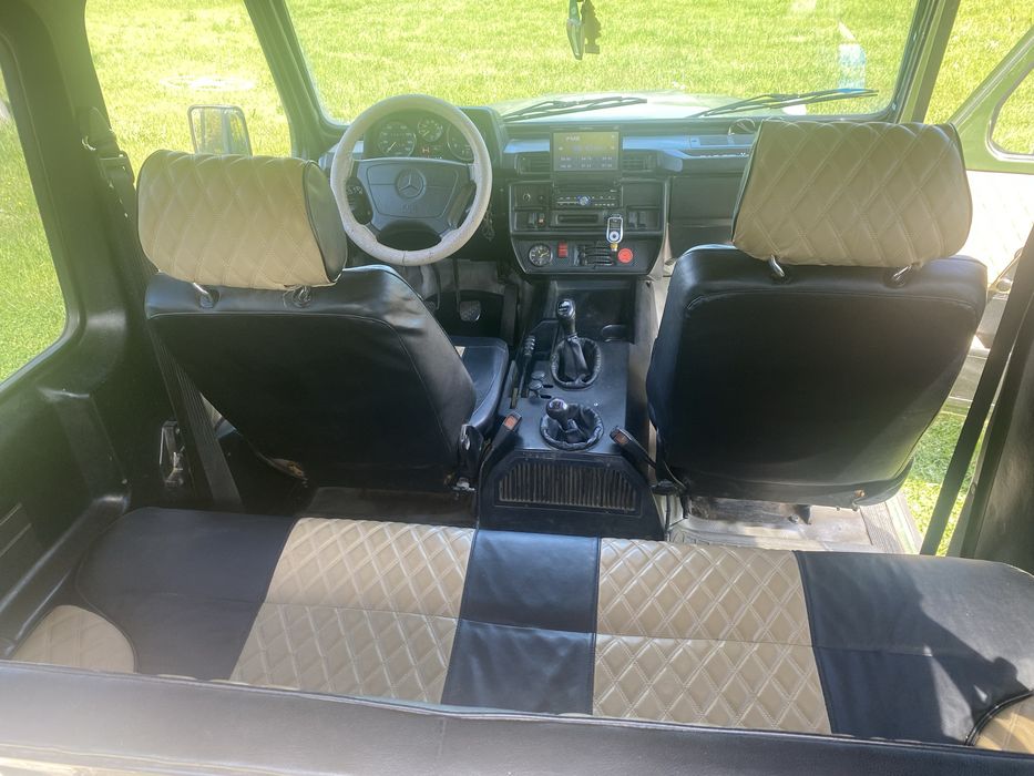 Mercedes G class w460