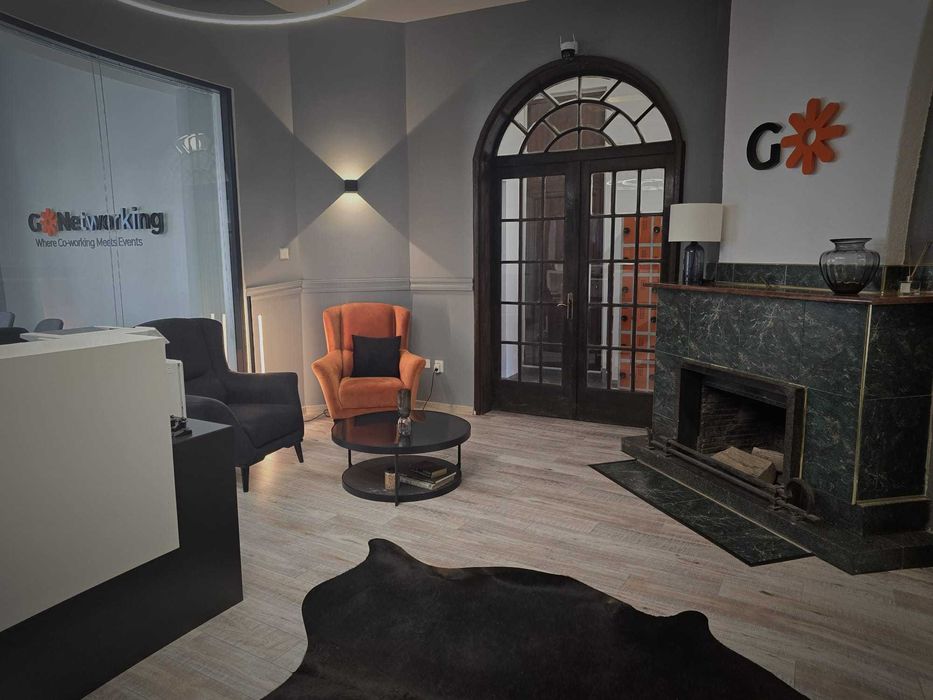 Дава се под наем Офис в София, Център - 260 кв.м за 1200 € - Снимка #1