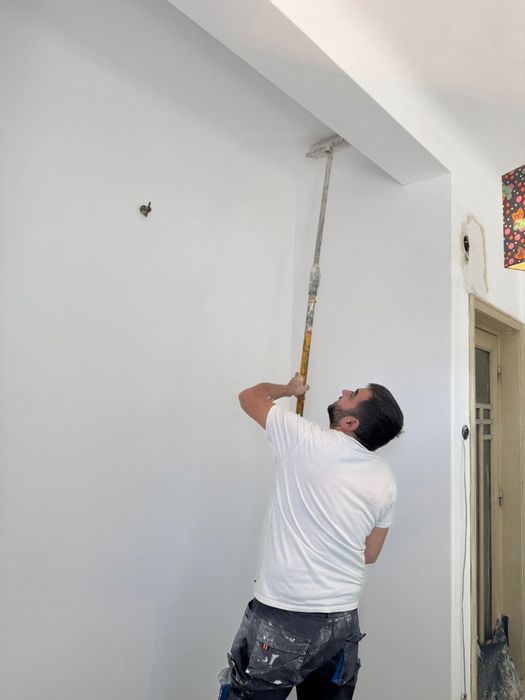 Zugravul Tău — Expert Painters București
*Gleturi, zugrăveli și