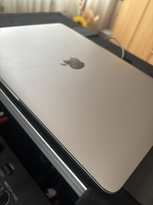 Apple MacBook Pro touch Bar 13.3"