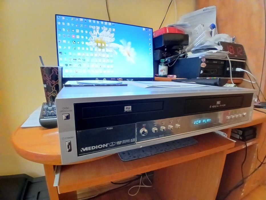 medion md80054 (dvd recorder-video recorder vhs) telecomanda