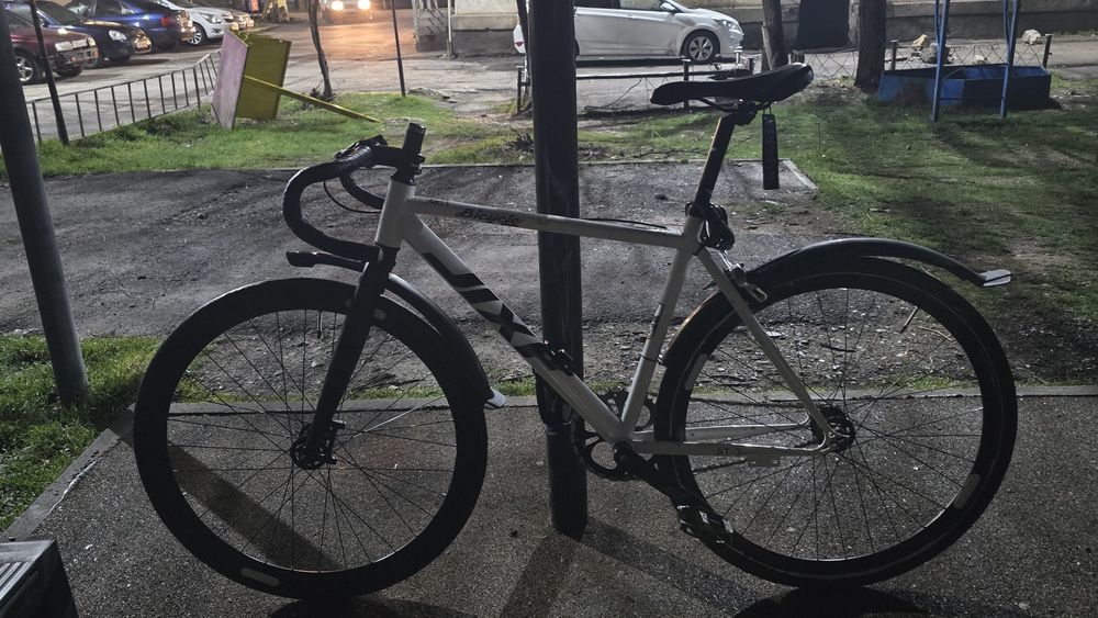 Велосипед фикс Jixf at-3