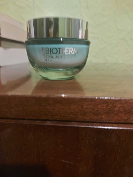 Оригинален крем за лице произход-Франция