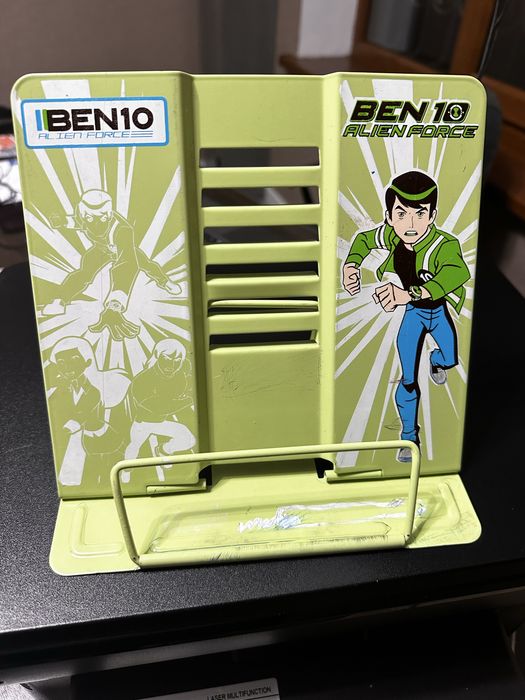 Подставка под книги