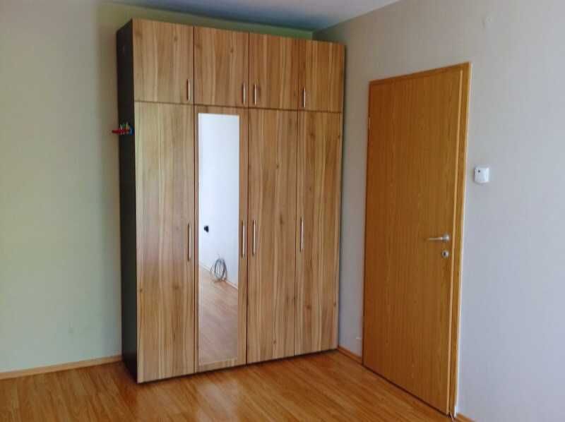 Дава се под наем Тристаен апартамент в София, Мусагеница - 80 кв.м за 561 € - Снимка #4