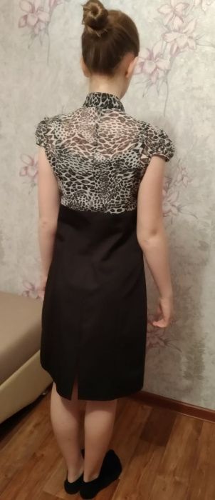 Продам офисное платье, размер 44.