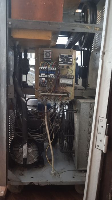 Мороженный аппарат дайын кәсіп.