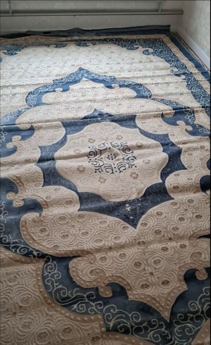 Новый Ковер кілем