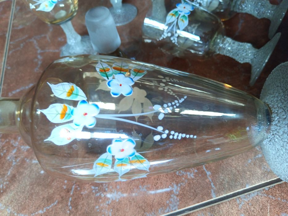 Serviciu de lichior și vin, doua seturi nefolosite, noi!