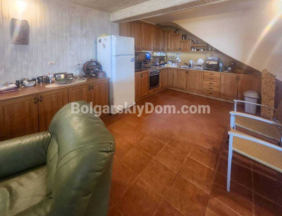 Продава се Къща в Несебър - 285 кв.м за 931 €/кв.м - Снимка #2