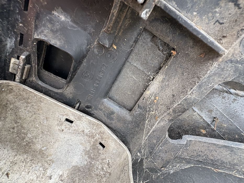 Бмв е34 передний м бампер оригинал